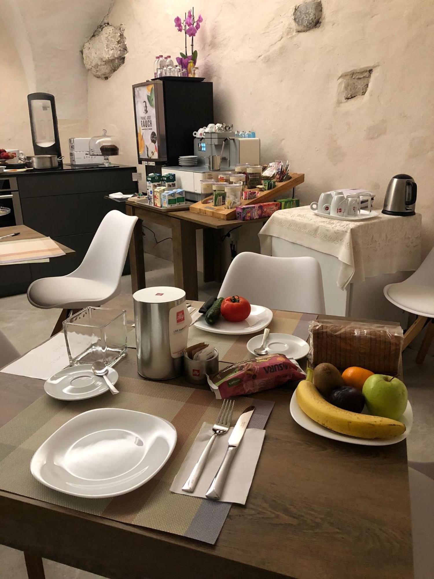 Al Vicolo Bed & Breakfast Trento Exterior photo